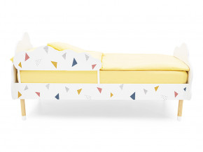 Кровать Stumpa Облако бортик, рисунок Треугольники желтый, синий, розовый в Арамиле - aramil.magazinmebel.ru | фото - изображение 3